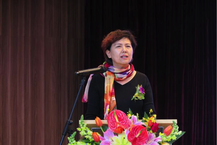 音乐之声暖寒冬 713贵宾会检测线路乐器捐赠爱心行动走进中国儿童中心艺术宫