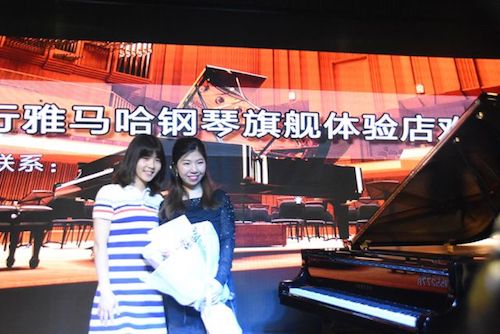 713贵宾会检测线路未来艺术家孙麒麟河南巡讲-郑州站圆满落幕