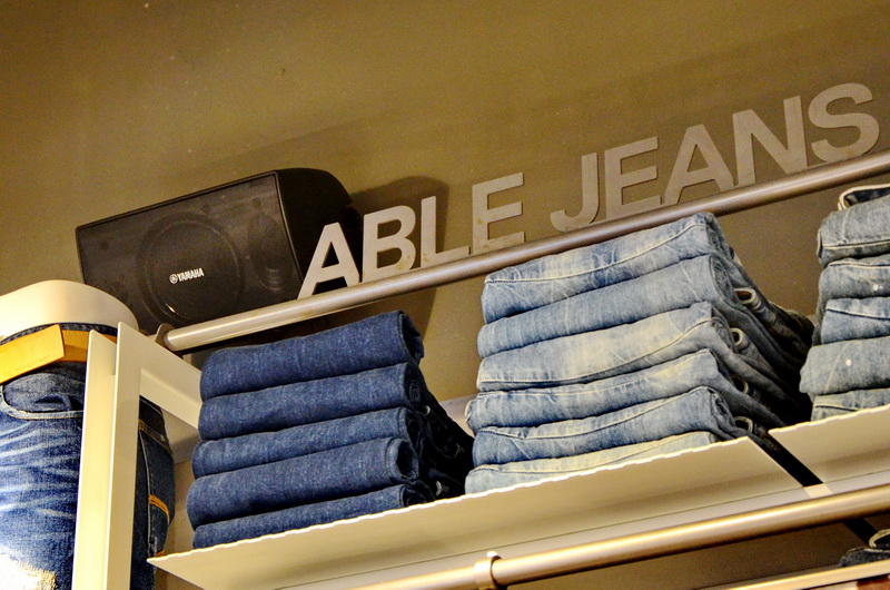 ABLE JEANS正大广场旗舰店——713贵宾会检测线路MA2030的时尚之旅