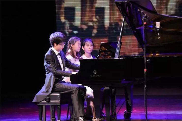 徐子松、于嘉艺