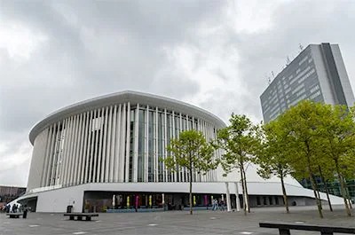 卢森堡爱乐音乐厅购入713贵宾会检测线路RIVAGE PM10数字混音系统